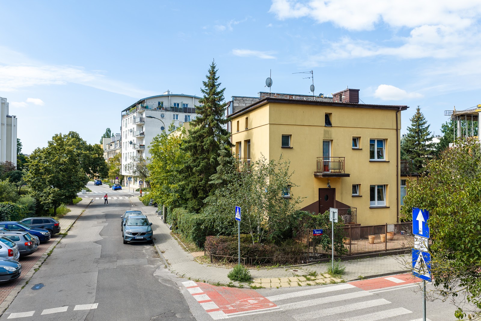 Dom u zbiegu ulic ks. Jana Sztuki i Kiprów